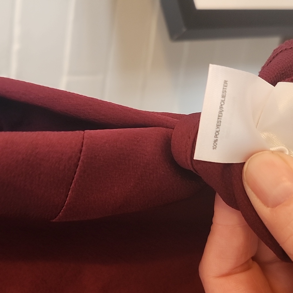 Elegant Burgundy Sleeveless Top, 2x - Picture 6 of 9